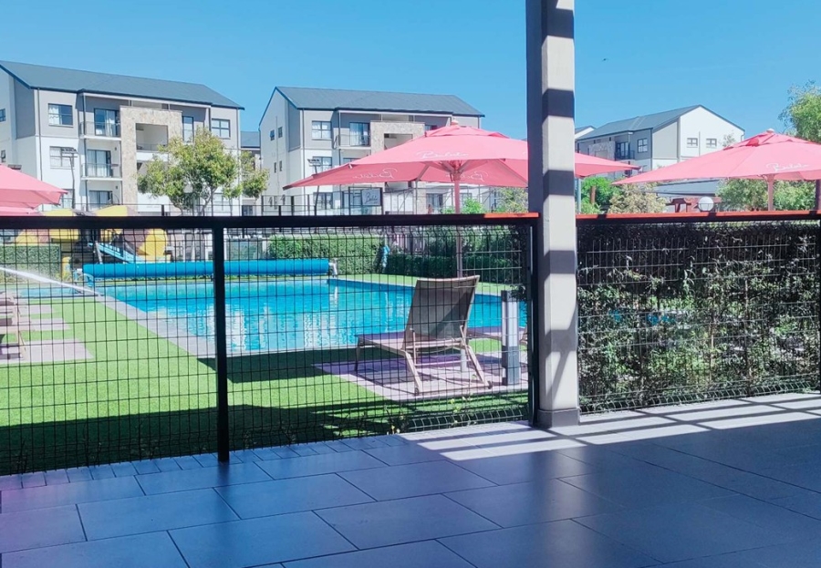 To Let 1 Bedroom Property for Rent in Sandown Western Cape